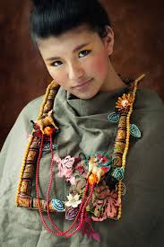 Little Treasures: Amazing Textile Art Jewelry