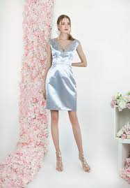 Découvrez notre collection sur mesure au meilleur prix ! Robe De Cocktail Courte Foncee Style Fourreau De Couleur Argentee