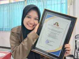 Check spelling or type a new query. Cumlaude Artinya