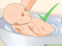 Babies don't need lots of bathing anyway ( neither do adults ). How To Bathe A Baby With Umbilical Cord Www Qyamtec Com