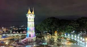 Wifi tersedia di seluruh area publik properti untuk membantu anda tetap terhubung dengan keluarga dan teman. Jam Gadang Bukittinggi Wisata Bahari Populer Di Sumatra Barat