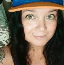 One for the lefties. 🫲 Play a hole with Shane Bacon at Chechessee Creek  Club in South Carolina.