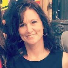 Lisa Pursel's Instagram, Twitter & Facebook