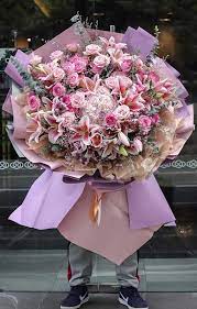 Philippines has the perfect tropical climate to grow lovely flowers. 10 Best Metro Manila Flower Shops With Online Delivery