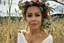 Sprawdź biografię swojej ulubionej gwiazdy! Blanka Lipinska Kiedys Pisarka Na Zdjeciu Sprzed Lat Jest Nie Do Poznania