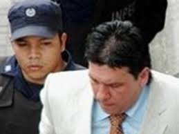 Diego Vecino' reconoce que los 'paras' sí influyeron en las elecciones para  el Congreso en Sucre