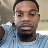 Mari Willis's Instagram, Twitter & Facebook