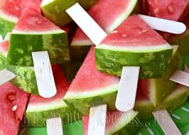 Image result for ‫تزیین میوه  یلدا‬‎