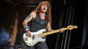 This notorious contraption is known by other names, such as the virgin (a reference to the virgin mary), and jungfer (german for spinster). Iron Maiden Das Sind Die Nachholtermine Fur 2021 Stern De