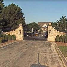 Robert sylvester kelly (born january 8, 1967) is an american singer, songwriter, and record producer. R Kelly S House Former In Olympia Fields Il Google Maps 4