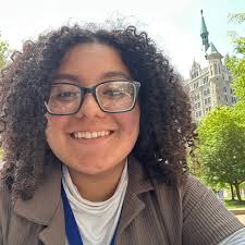 Lesbians.. Why do y'all date straight women but not Bi women??