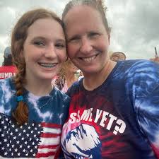 Looking for a good divorce lawyer any suggestions????