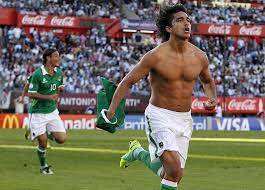 Era un asunto de honrar su herencia futbolística. Marcelo Moreno Martins La Triple M El Mostrador