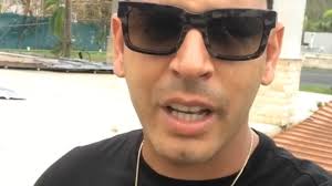 Con lágrimas en los ojos, ‘Tito el Bambino’ muestra los destrozos que  sufrió tras el huracán María