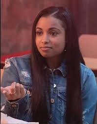 What makes me SICK 🤢 is how Jada over there dying 💔 and they going  THROUGH it… and not ONCE did Tiff say “let me get my son” 😒🙄💯 When  Emmett got