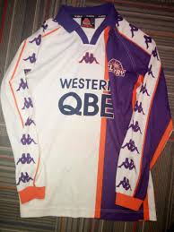 Perth glory football club is an australian professional soccer club based in perth, western australia. Perth Glory Away Football Shirt 1999 2000