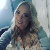 Jessica Vanek's Instagram, Twitter & Facebook