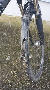 Bartis Fahrradtouren Blog Verschleiss Von Fahrradreifen Schutzblech Reparatur