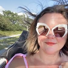 New Juliet Dunn • lucindervention