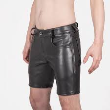 Grande sélection de canapés en cuir fixes et canapés cuir convertibles. Regulation Leather Jean Shorts Leather Jeans Black Leather Shorts Leather Shorts