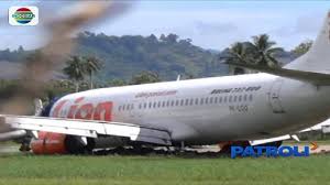 Pesawat lion air berhasil keluar dari cuaca buruk thunderstorm (video pesawat terbang indonesia). Berita Lion Air Tergelincir Hari Ini Kabar Terbaru Terkini Liputan6 Com