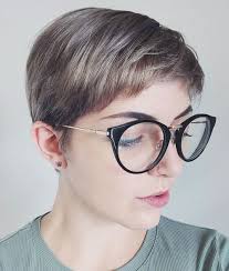 It's convenient, pretty and suitable for hair of any hair type. 60 Cute Short Pixie Haircuts Femininity And Practicality