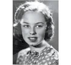 Iris Corea's Instagram, Twitter & Facebook