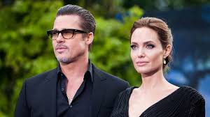 12 yıl birlikte olan ve 2014'te evlenen, bir zamanlar hollywood'un örnek çifti olarak gösterilen brangelina'yı hayat şartları ayırmış. Brad Pitt Accuses Angelina Jolie Of Placing Her Own Interests Above Children In Divorce Vanity Fair