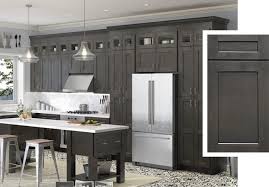 Shaker kitchen cabinets are a popular trend in current kitchen renovations because of the classic and simple look they give to either a traditional or contemporary design. Buy Gray Kitchen Cabinets Online At Simply Kitchens