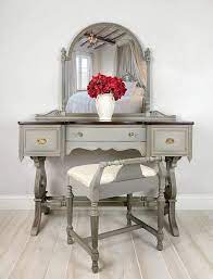 The vanity set has impressive quality & functional design. Painted Furniture Makeup Vintage Vanity Table Mirror In French Etsy Vanity Table Vintage Painted Vanity Vintage Vanity