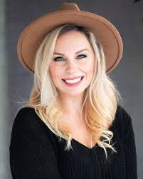 Valerie Witherspoon's Instagram, Twitter & Facebook