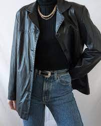 24 Haresvaniya 1 Komentara Beige Beyond Vintage Beigeandbeyondvintage V Instagram Vintage Oi In 2020 Leather Blazer Jacket Real Leather Jacket Vintage Outfits