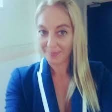 Eleanor Middleton's Instagram, Twitter & Facebook