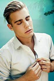 Men S Hair Handsome Hair Haircut Fashion Bloggers High Fade Pompadour Pompadour Hairstyle Mens Hairstyles Pompadour