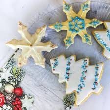 When the season is upon us, it's time to start thinking what cookies to bake for our family, fill up our cookie tins with for gifts, serve at our potlucks, and. Cookies Irish American Mom