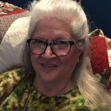 Linda Neuzil (McMaster /Mueller), Carpentersville, IL Illinois currently in  GRASS VALLEY, CA USA