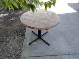 32 Inch Round Old Reclaimed Barnwood Restaurant By Mthoodwoodworks Pedestal Dining Table Pedestal Dining Room Table Round Pedestal Dining