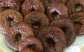 Ya, di malaysia, makanan indonesia ini disebut dengan nama nasi lemak. Kenali 9 Kuih Dan Manisan Tradisional Deepavali Free Malaysia Today Fmt