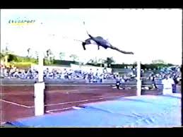 On her last jump of the evening, she smashed the world record, jumping 15.67m to claim her first olympic gold medal. World Record High Jump Youtube