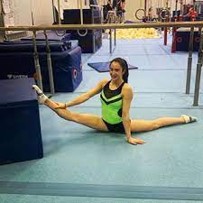 What was nina derwael's score on the uneven bars? Nina Derwael Ninaderwael Instagram Foto S En Video S