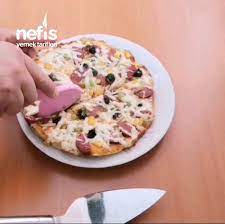 15 dakikada tavada pizza nefis yemek tarifleri yemek tarifleri yemek ikindi cayi tarifleri