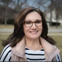 20+ "Biedermann" profiles