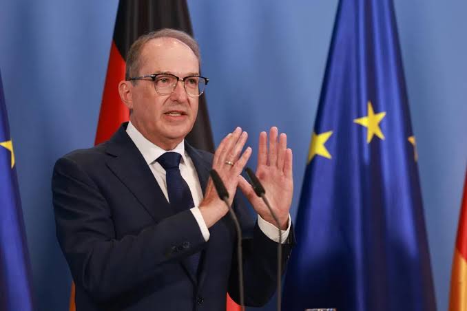 German government officials meeting in Berlin to discuss national security reforms.