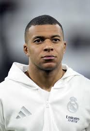 Player returns with new kung fu skills