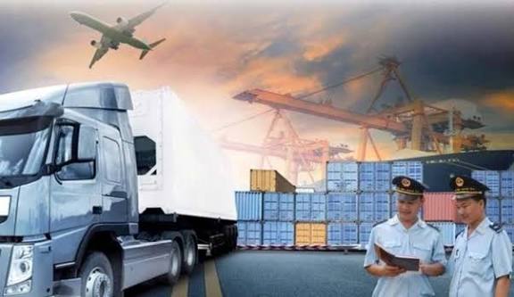 Hàng Bị Hải Quan Giữ Lại – Nguyên Nhân Và Cách Xử Lý Nhanh Chóng