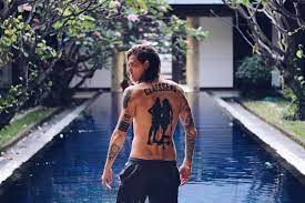 Изучайте релизы tony junior на discogs. Tony Junior Last Days Of The Dj Mag Voting Show Your Support And Tell Me Your Top 5 In The Comments Facebook