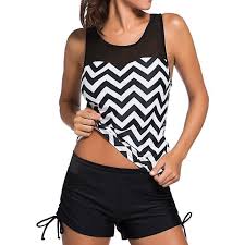 Les poitrines menues ne sont pas en reste avec tous les modèles de maillot de bain bonnet a : Maillot Shorty Maillots De Bain