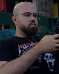 Tercer día de filmación done ✓ Grabaciones del cortometraje “Ahogándome en  un mar profundo de silencio” 🎬 Muchas gracias al Rancho Guayacán en Coamo,  Puerto Rico por darnos la oportunidad de utilizar