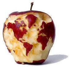A Map In An Apple So Creative A Photograph Of This Would Make Great Kitchen Art Sculptures De Fruits Nourriture Art Culinaire