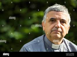 Archbishop of rouen hi-res stock photography and images